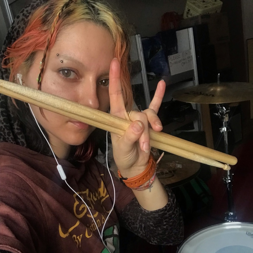 Meet your Posher, Roxanne